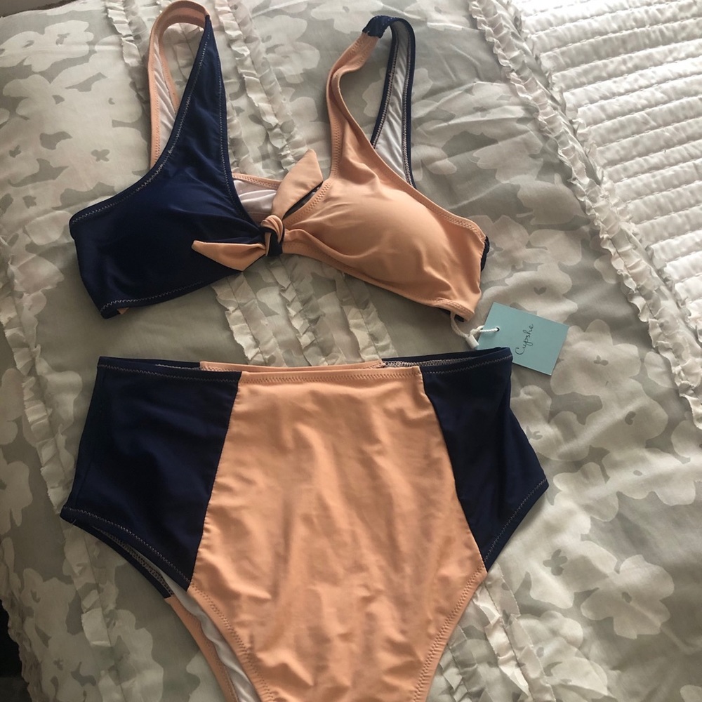 Cupshe Peach and Navy Two-Piece High-Waist Bikini